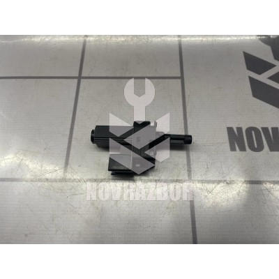 Датчик педали сцепления Ford Focus 2 05-08 Датчик педали сцепления Ford Focus 2 05-08