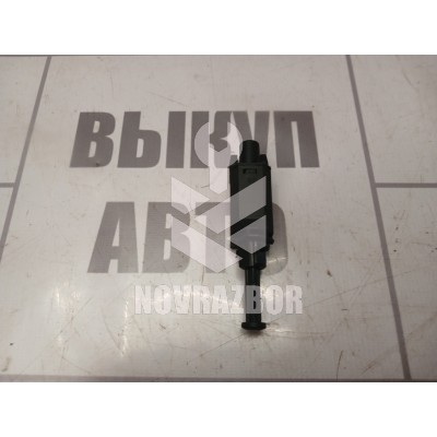 Датчик включения стопсигнала Chery QQ6 S21 07-10