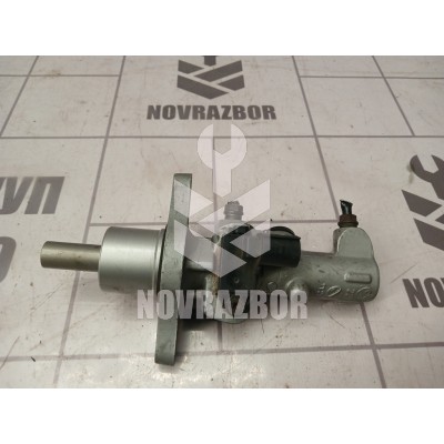 Цилиндр тормозной главный Skoda Yeti 2009-2018 Цилиндр тормозной главный Skoda Yeti 2009-2018