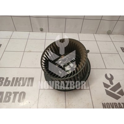 Моторчик печки Skoda Yeti 2009-2018