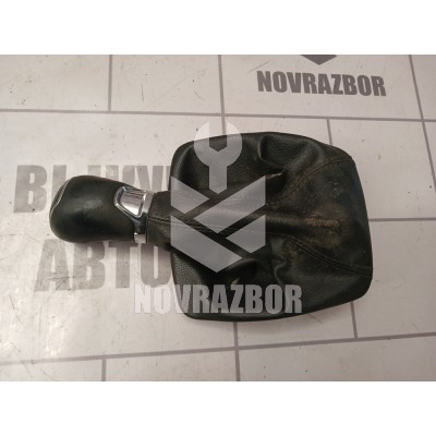 Рукоятка рычага КПП Skoda Yeti 2009-2018
