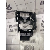 Кронштейн (сопут. товар) Skoda Yeti 2009-2018