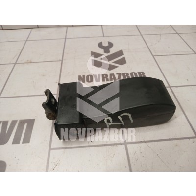 Ограничитель двери Skoda Yeti 2009-2018