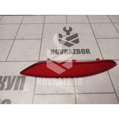 Отражатель в бампер задний левый Skoda Yeti 2009-2018