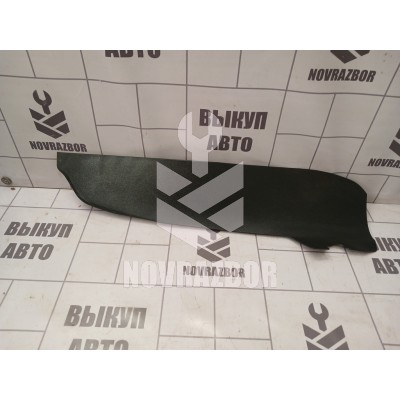 Накладка (кузов внутри) Skoda Yeti 2009-2018