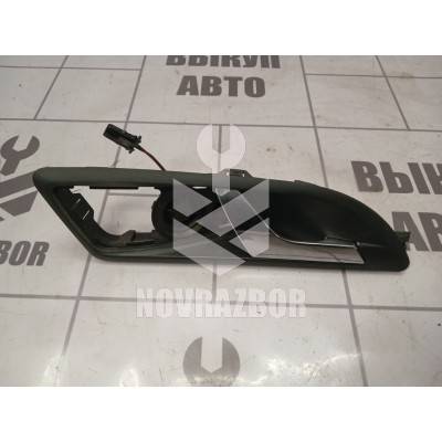 Ручка двери передней внутренняя правая Skoda Yeti 2009-2018