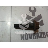 Болт Skoda Yeti 2009-2018