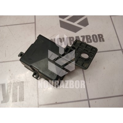 Корпус блока предохранителей Renault Megane 3 09-16