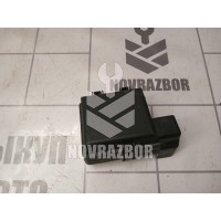 Крышка блока предохранителей Renault Megane 3 09-16