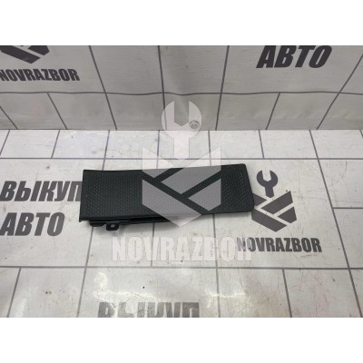 Накладка (кузов внутри) Skoda Yeti 2009-2018 Накладка (кузов внутри) Skoda Yeti 2009-2018