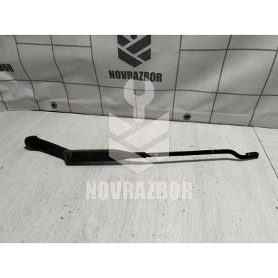 Поводок стеклоочистителя передний левый Audi 80  90  B3  86-91