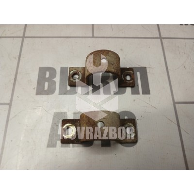 Кронштейн крепления переднего стабилизатора Chery QQ6 S21 07-10