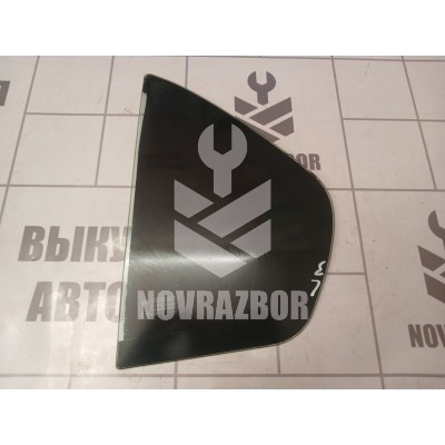 Стекло двери задней левой (форточка) Renault Logan 2 14-18