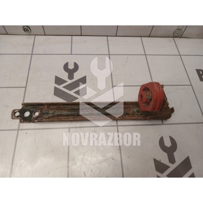 Кронштейн глушителя Skoda Yeti 2009-2018