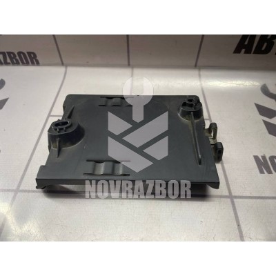 Кронштейн (сопут. товар) Renault Logan 2 14-18 Кронштейн (сопут. товар) Renault Logan 2 14-18