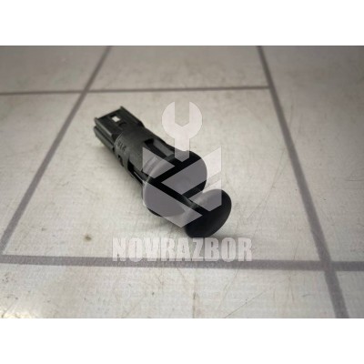 Выключатель концевой Renault Logan 2 14-18