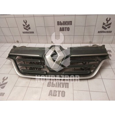 Решетка радиатора Renault Logan 2 14-18