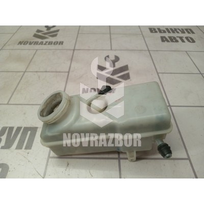 Бачок главного тормозного цилиндра Renault Logan 2 14-18 Бачок главного тормозного цилиндра Renault Logan 2 14-18
