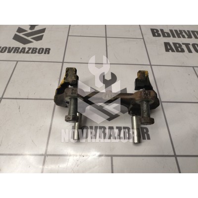 Скоба суппорта переднего Renault Logan 2 14-18 Скоба суппорта переднего Renault Logan 2 14-18