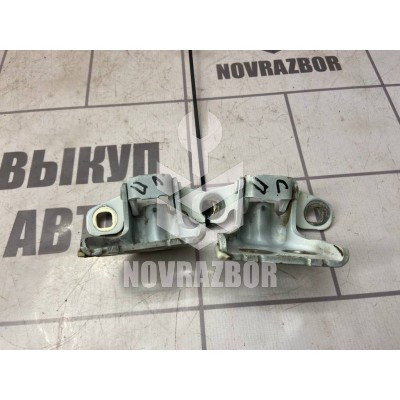 Петля двери Renault Logan 2 14-18