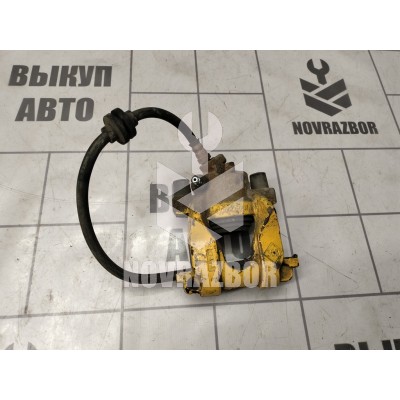 Суппорт передний правый Renault Logan 2 14-18