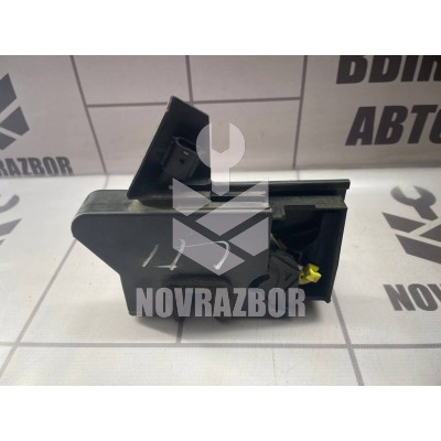 Замок двери передней левой Renault Logan 2 14-18