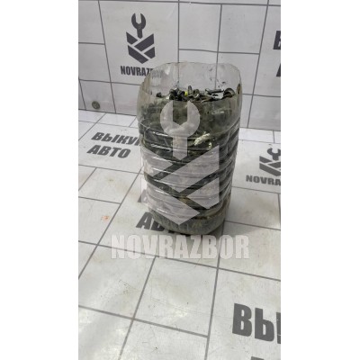 Болт Skoda Yeti 2009-2018