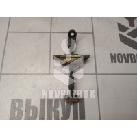 Ограничитель двери Hyundai Elantra 3  00-05