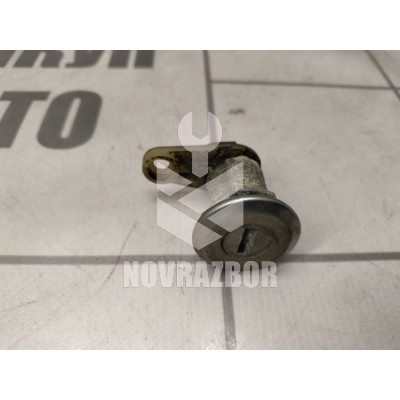 Вставка замка двери лев. Renault Logan 2 14-18