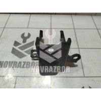 Кронштейн КПП Hyundai Elantra 3  00-05