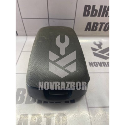 Подлокотник Hyundai Elantra 3 00-05 Подлокотник Hyundai Elantra 3 00-05