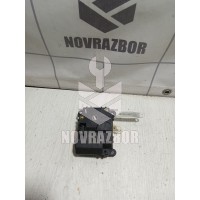 Моторчик заслонки отопителя Hyundai Elantra 3  00-05