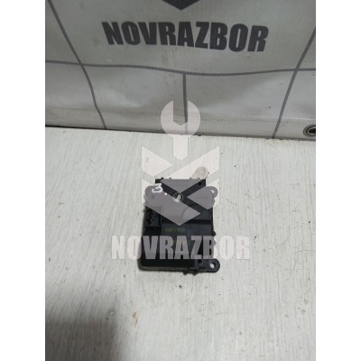 Моторчик заслонки отопителя Hyundai Elantra 3  00-05