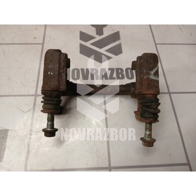 Скоба суппорта заднего Hyundai Elantra 3 00-05 Скоба суппорта заднего Hyundai Elantra 3 00-05