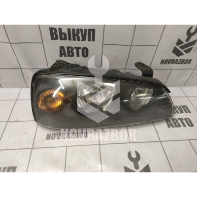 Фара правая Hyundai Elantra 3  00-05