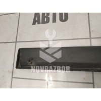 Молдинг передней правой двери Hyundai Elantra 3  00-05