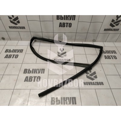 Уплотнитель стекла двери Hyundai Elantra 3 00-05 Уплотнитель стекла двери Hyundai Elantra 3 00-05