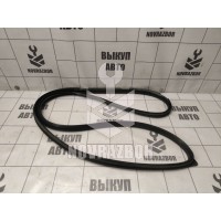 Уплотнитель двери Hyundai Elantra 3  00-05