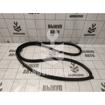 Уплотнитель двери Hyundai Elantra 3 00-05 Уплотнитель двери Hyundai Elantra 3 00-05