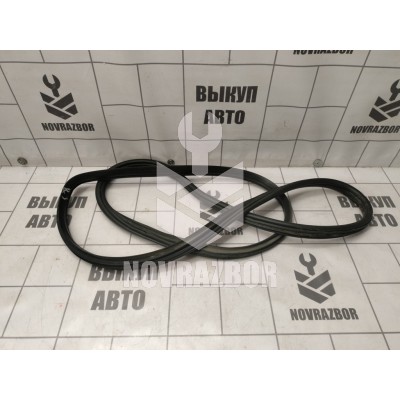 Уплотнитель двери Hyundai Elantra 3 00-05 Уплотнитель двери Hyundai Elantra 3 00-05
