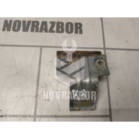 Кронштейн ручки Daewoo Nexia 95-16