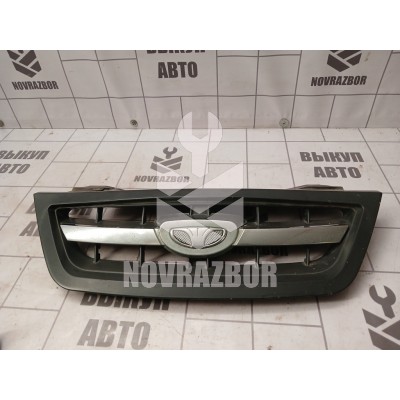 Решетка радиатора Daewoo Nexia 95-16