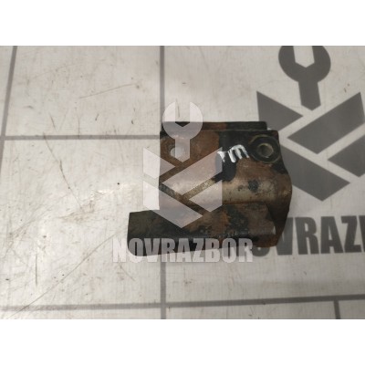 Кронштейн ручки Daewoo Nexia 95-16 Кронштейн ручки Daewoo Nexia 95-16