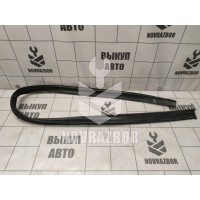 Уплотнитель Renault Logan 2 14-18