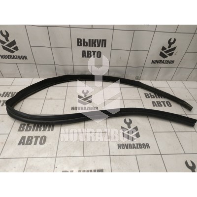 Уплотнитель Renault Logan 2 14-18 Уплотнитель Renault Logan 2 14-18