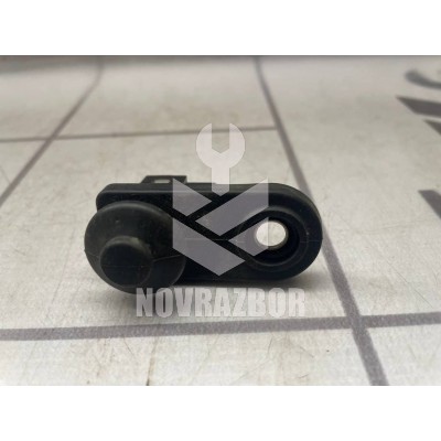 Выключатель концевой Hyundai Elantra 3  00-05