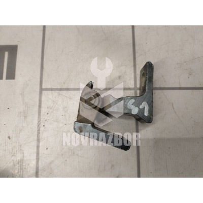 Петля двери Skoda Yeti 2009-2018 Петля двери Skoda Yeti 2009-2018