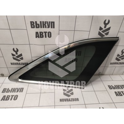 Стекло кузовное глухое правое Kia Sorento 3 (UM) Prime 2015-2020
