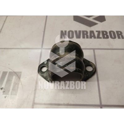 Кронштейн крепления переднего стабилизатора Kia Sorento 3 (UM) Prime 2015-2020 Кронштейн крепления переднего стабилизатора Kia Sorento 3 (UM) Prime 2015-2020