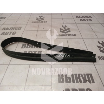 Уплотнитель капота Kia Sorento 3 (UM) Prime 2015-2020